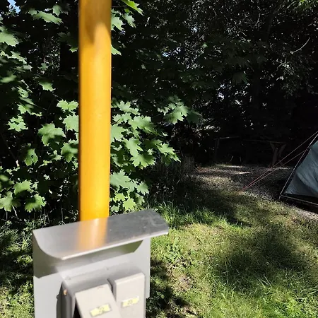 Standa - Camp Pod Kastany Glamping *